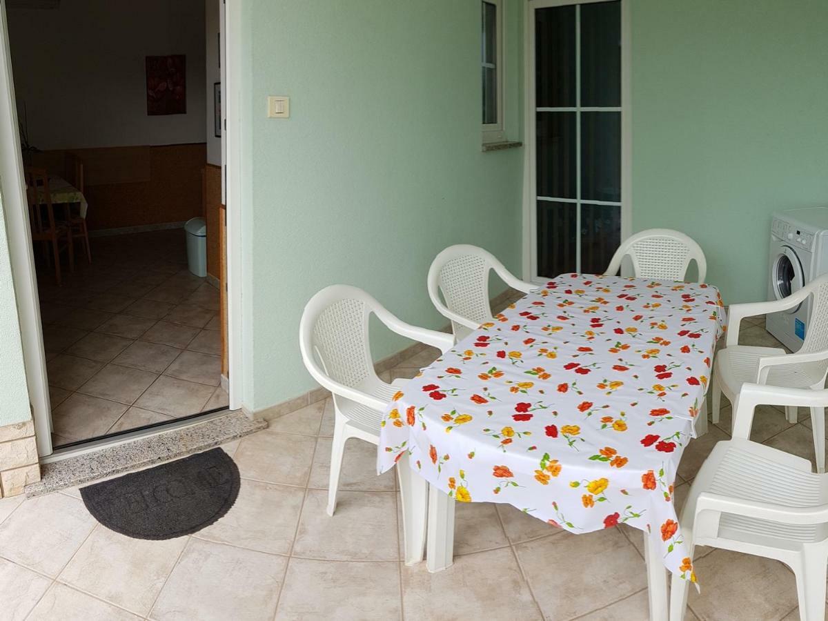 Noela Apartman Pula